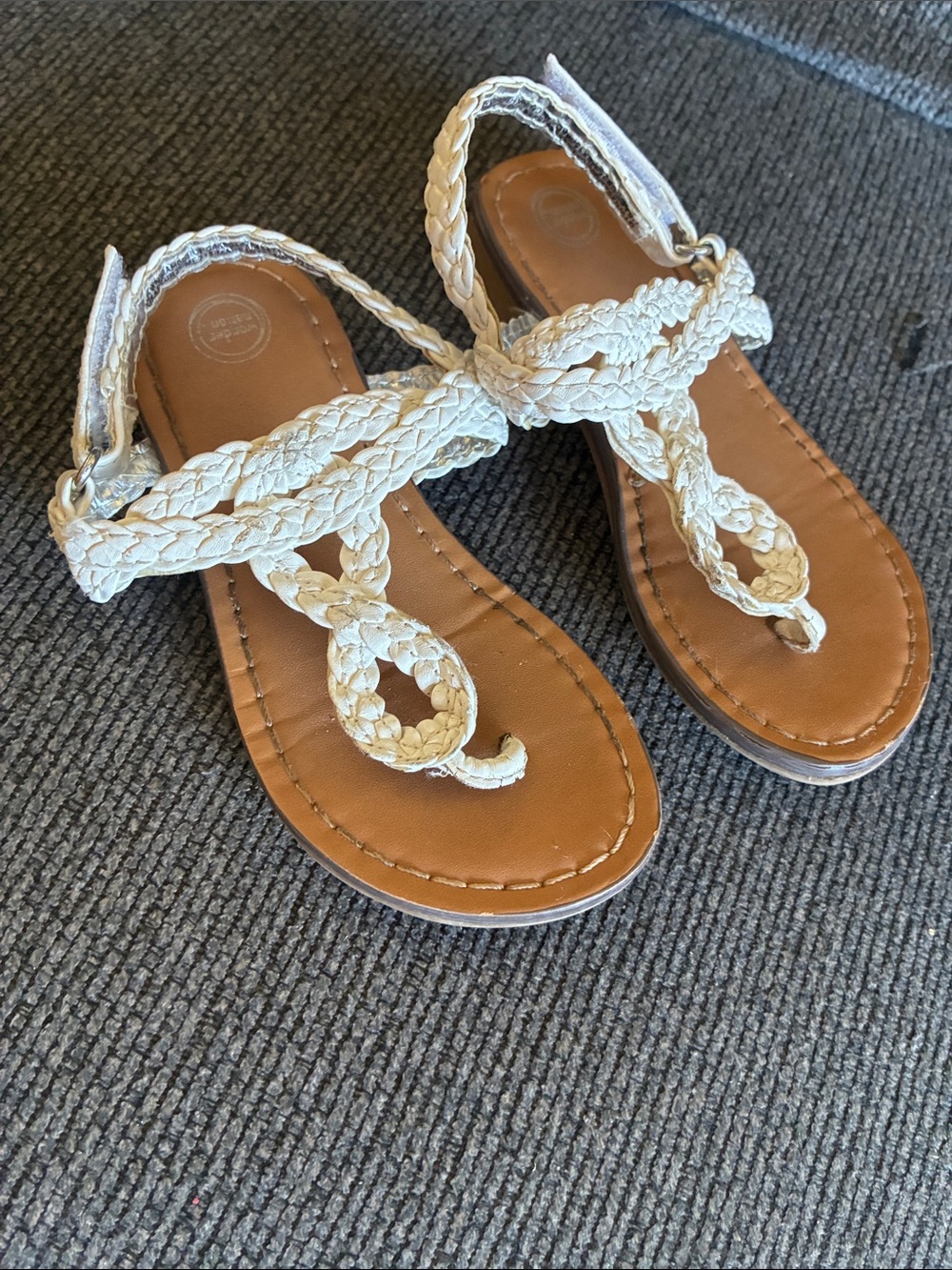 🛍️BOGO🛍️ Size 8 Toddler Braided Sandals